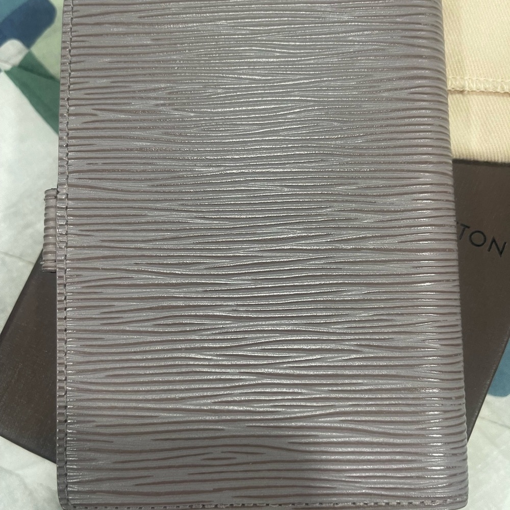 Louis Vuitton Epi Leather Notebook Cover — Eggplant - Picture 3 of 7